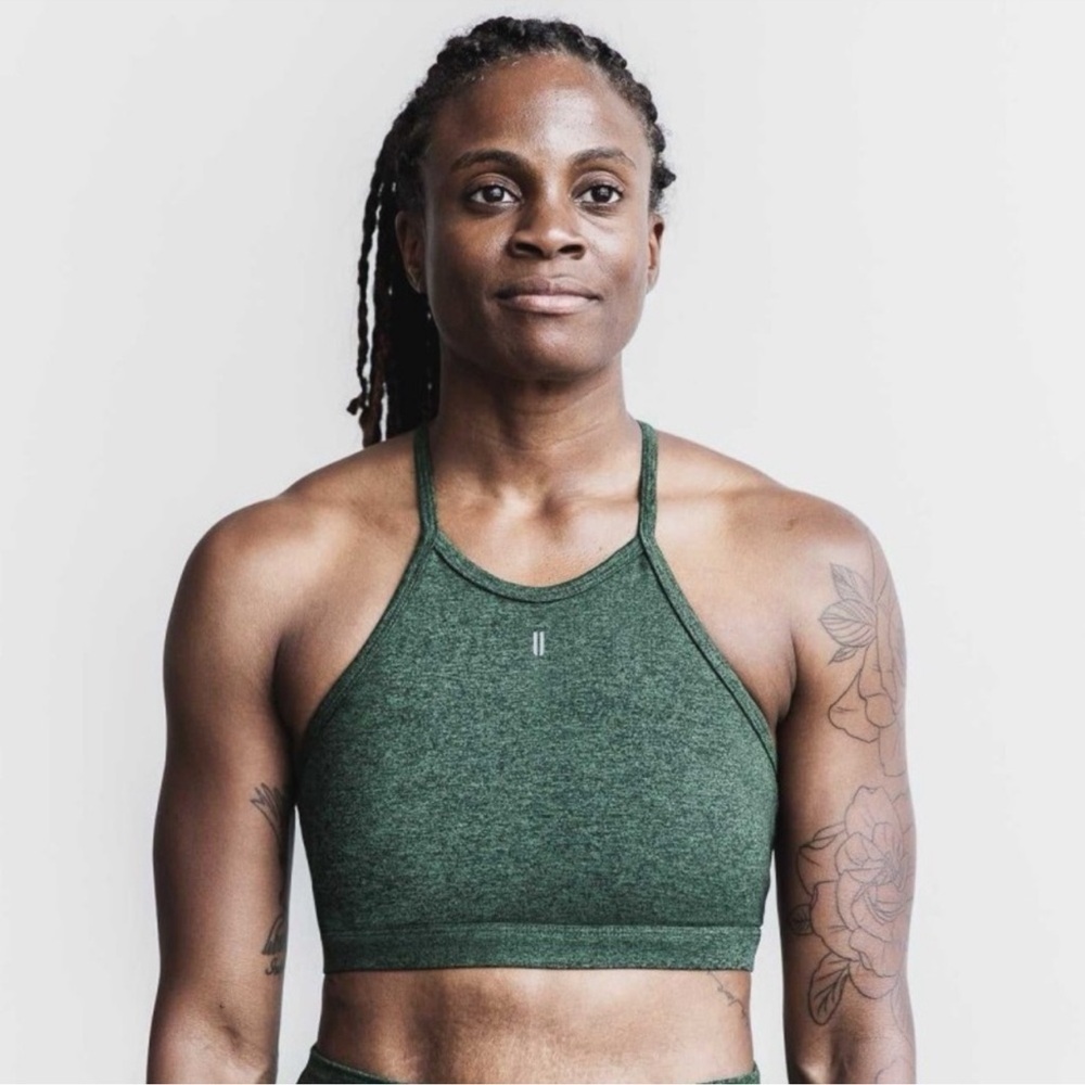 NWT NOBULL Matte Halter Sports Bra - XS - Green Heather